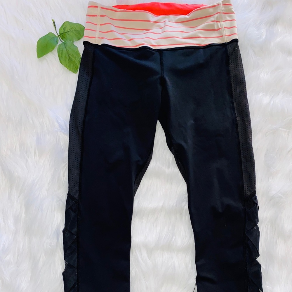 Lululemon Var-City Crop Leggings 6 - Picture 7 of 15